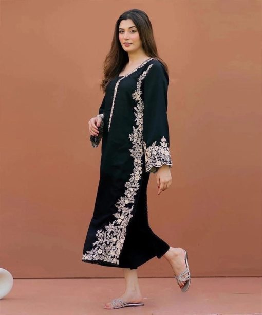 MariaB black 2PC Summer Lawn Suit – Front Embroidered Shirt & Sleeves with Plain Trouser