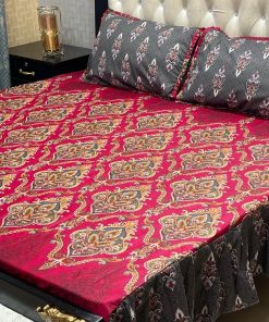 "King-Size Frill Cotton Bed Sheet Set – Elegant frill design with soft, breathable cotton and matching pillow covers."