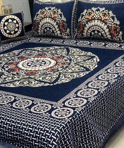 Jacquard Velvet King Size Bedding Set with Luxurious Pattern and Cushion Cover