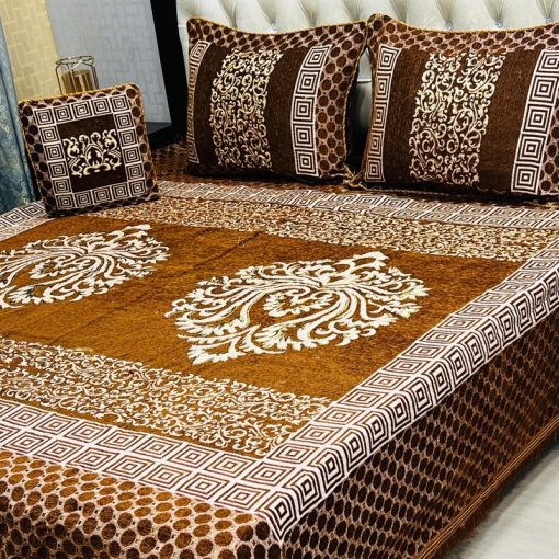 Jacquard Velvet King Size Bed Sheet Set with Elegant Design and Cushion Cover