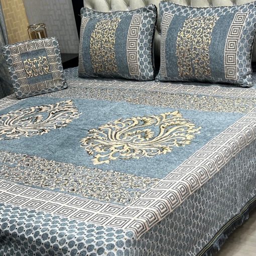 Soft and Luxurious Jacquard Velvet King Size Bed Sheet Set for a Cozy Bedroom
