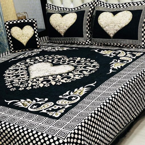 King Size Jacquard Velvet Bed Sheet Set with Soft Touch and Elegant Design