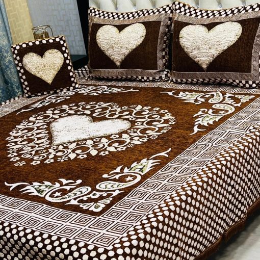Stylish Jacquard Velvet Bedding Set in King Size with Pillow and Cushion Covers