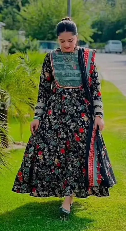 Bin Saeed BS-114 – Digital Printed 3 Piece Lawn Suit with Dyed Trouser and Printed Dupatta for Women – Summer 2025