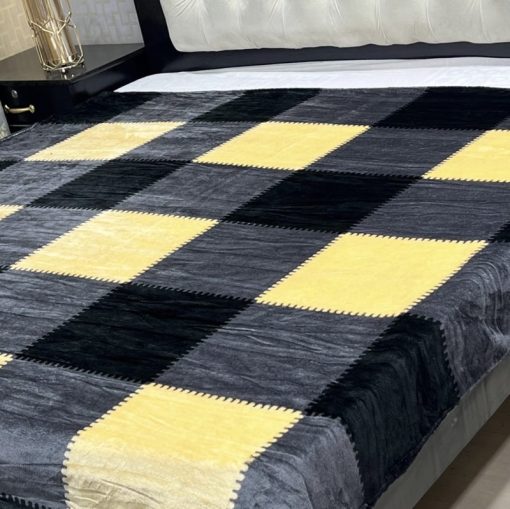 Soft and Lightweight Blanket for Sleeping