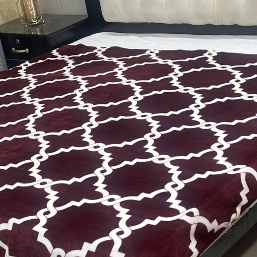 Soft AC Blanket on Neat King Size Bedding