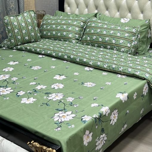 Stylish Bedroom Cotton Comforter Set in Pakistan