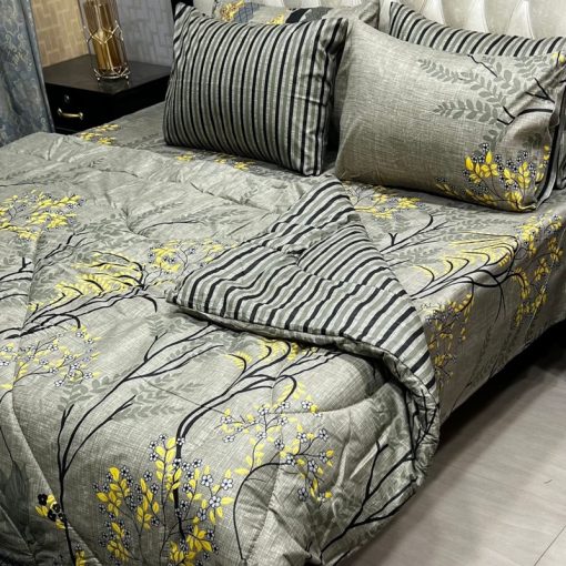 Thick Comforter Set for King Size Bed in Pakistan