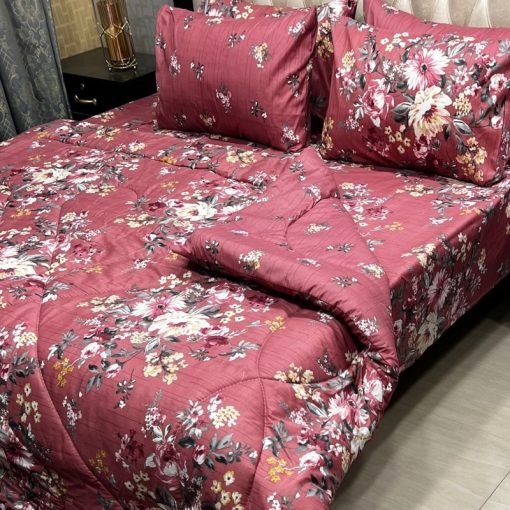 Beautiful 6 Pc Bedding Combo with Razai