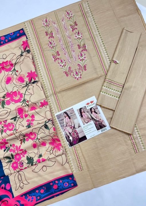 KHAADI KH-572 | 3 Piece Khaddar Winter Collection is a beautifully designed winter outfit that combines traditional embroidery with the warmth of 100% guaranteed khaddar fabric. Perfect for the chilly season, this three-piece suit is an elegant choice for women who want both comfort and style in their wardrobe.