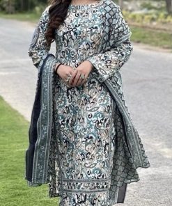 Winter luxe khaddar suit with breathable fabric and elegant digital prints  