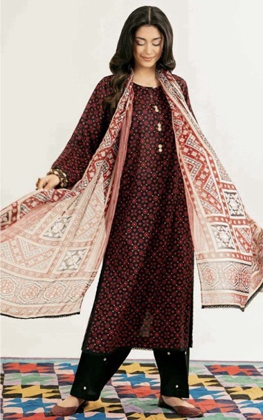 Baroque BR-95 Khaddar 3 Piece Winter Suit with digital print shirt, dupatta, and plain trouser