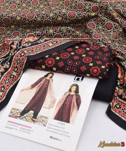 Crafted with high-quality Khaddar, the Baroque BR-95 promises durability and superior texture. Khaddar is known for its warmth, softness, and breathability, making it one of the most preferred fabrics for winter wear in Pakistan. This material ensures that you remain comfortable while maintaining a refined, polished look throughout the day.