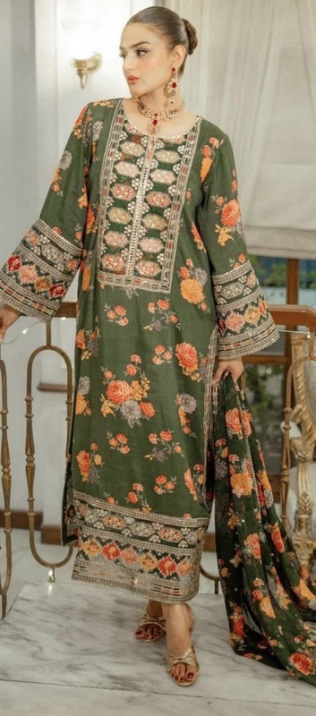 Baroque BR-98 Khaddar 3 Piece Winter Suit – Digital Printed Shirt, Dupatta & Plain Trouser