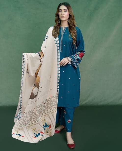 Aisling IA-113 heavy embroidered lawn 3 piece suit with digital dupatta