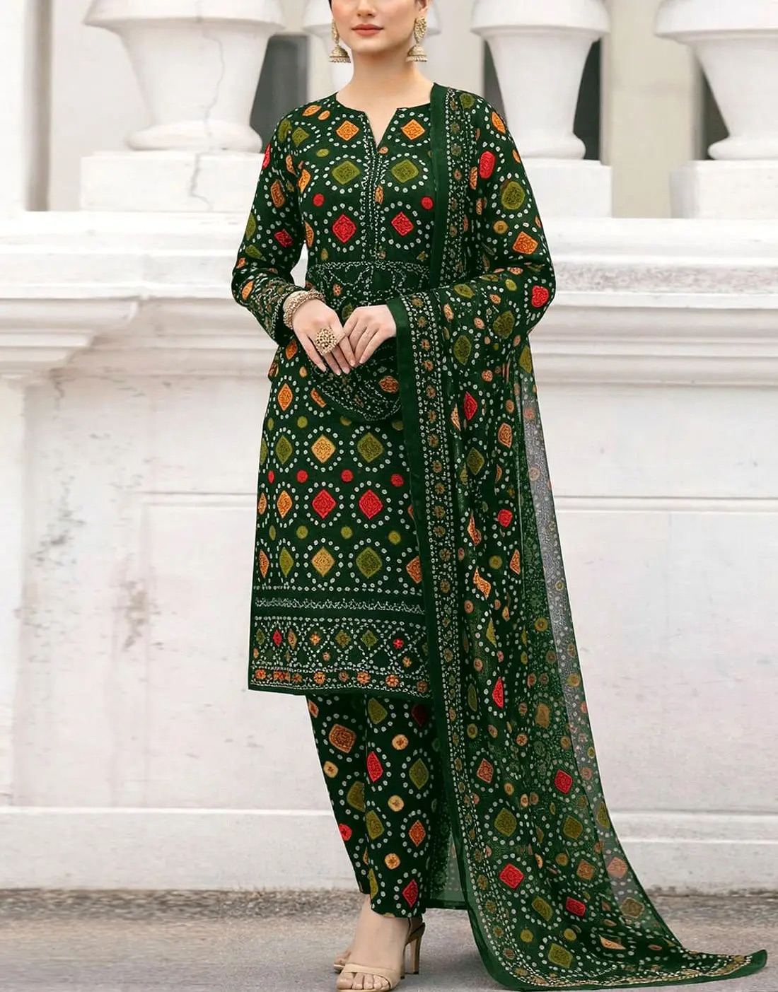 Aneelas AN-772 printed lawn suit with chiffon dupatta