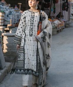 Qalamkar QM-764 spangle embroidered lawn suit with net dupatta