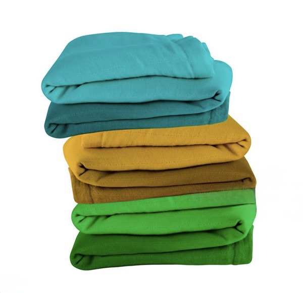 Image Alt Text: Luxury fleece blanket for winter season in Pakistan