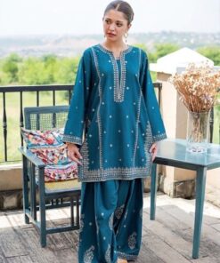 Urge DN-319 Premium Embroidered Dhanak Winter Outfit 