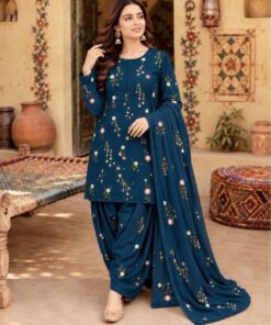 BR-129 Ready to Wear Dhanak Embroidered Dupatta Styling View 
