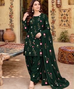 Close-up Embroidery Details of Unstitched Winter Hit Design Dhanak Suit 